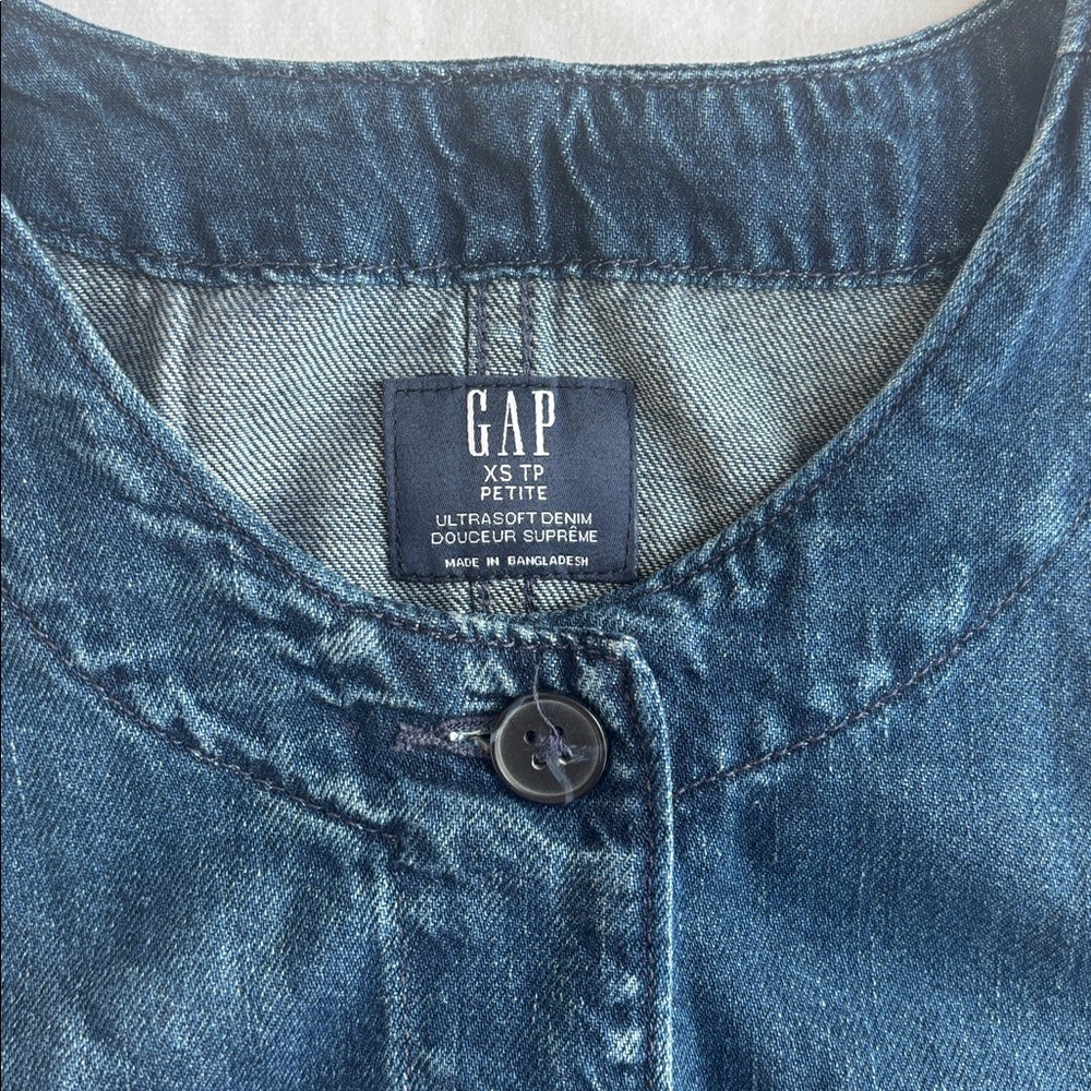 GAP Blue Denim Button-Up Vest - Picture 2 of 4